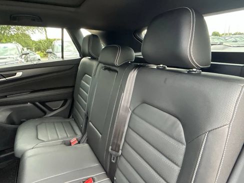 New 2026 Volkswagen Atlas Cross Sport SEL R-Line AWD/4WD image 54