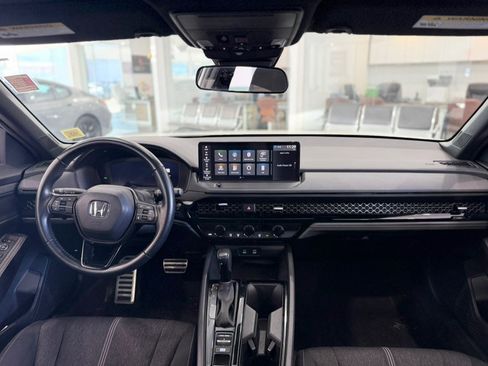 Used 2023 Honda Accord Sport image 25