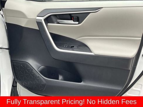 Used 2025 Toyota RAV4 XLE w/ Convenience Package AWD/4WD image 22