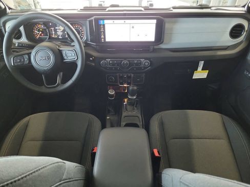 New 2026 Jeep Gladiator Mojave AWD/4WD image 15