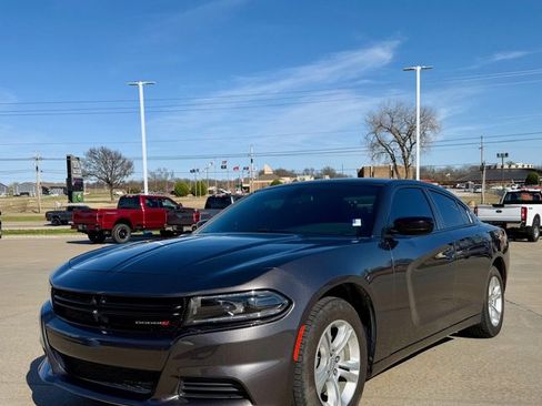 Used 2023 Dodge Charger SXT w/ Cold Weather Package image 2
