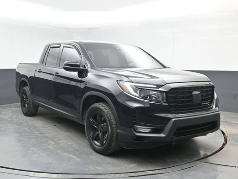 Used 2023 Honda Ridgeline Black Edition image 2