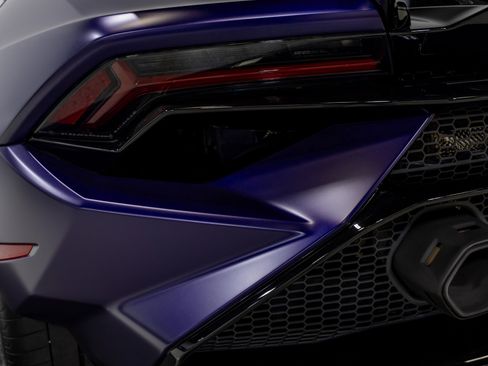 Used 2024 Lamborghini Huracan Tecnica RWD image 21