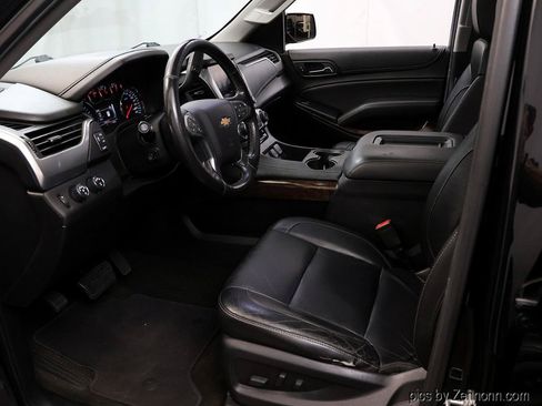 Used 2018 Chevrolet Suburban LT AWD/4WD image 11
