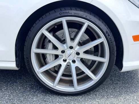 Used 2014 Mercedes-Benz CLS 550 4MATIC image 25