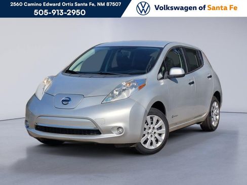 Used 2015 Nissan Leaf S w/ Charge Package FWD image 1