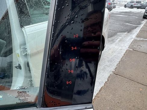 Used 2016 Ford Taurus SEL w/ Equipment Group 201A image 24