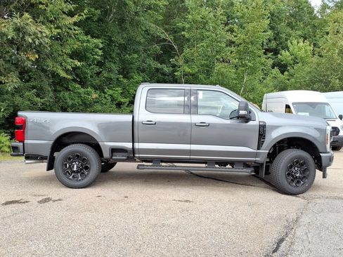 New 2026 Ford F250 XLT w/ XLT Premium Package AWD/4WD image 4