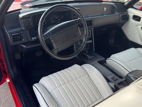 Used 1992 Ford Mustang LX RWD image 15