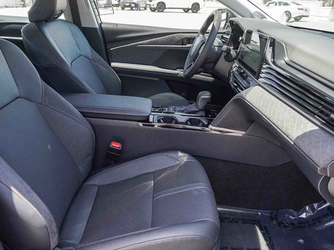 Used 2026 Toyota Camry XLE w/ Premium Package FWD image 20
