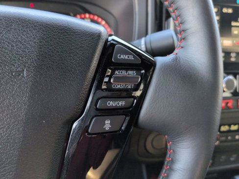 Used 2025 Nissan Frontier Pro-X w/ Pro Convenience Package RWD image 24