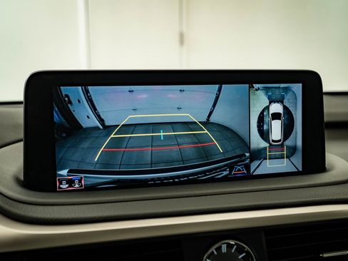 Certified 2022 Lexus RX 350 FWD w/ Premium Package image 32