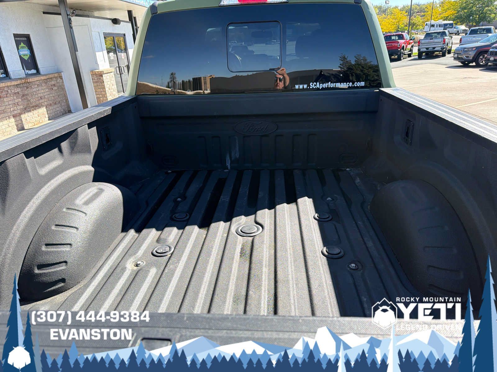 Used 2021 Ford F250 Lariat w/ Lariat Ultimate Package AWD/4WD image 12