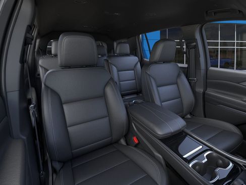 New 2026 Chevrolet Traverse LT w/ Midnight/Sport Edition image 16