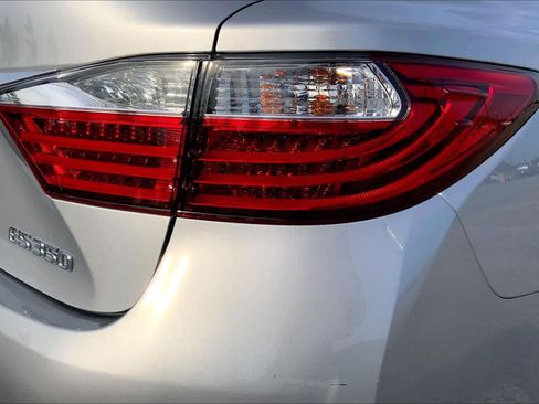 Used 2013 Lexus ES 350 w/ Luxury Pkg FWD image 30
