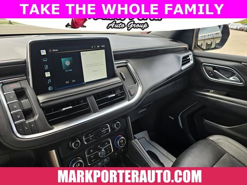 Used 2022 Chevrolet Suburban LT image 42