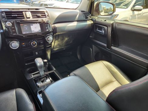 Used 2019 Toyota 4Runner TRD Off-Road Premium AWD/4WD image 14