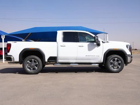 New 2026 GMC Sierra 2500 SLE w/ SLE Value Package; AWD/4WD image 3