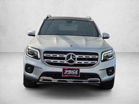 Used 2020 Mercedes-Benz GLB 250 image 2