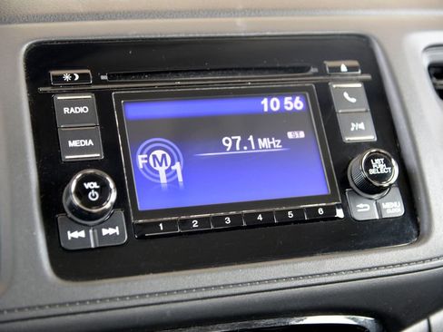 Used 2019 Honda HR-V LX image 19
