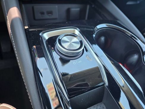 New 2026 Buick Envision Avenir AWD/4WD image 14