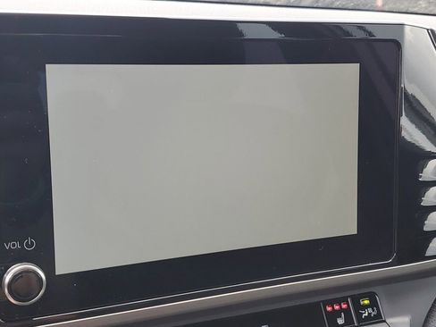 Used 2026 Toyota Camry SE w/ Convenience Package FWD image 15