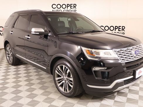 Used 2018 Ford Explorer Platinum AWD/4WD image 1