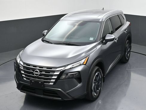 Used 2026 Nissan Rogue SV w/ SV Premium Package AWD/4WD image 47