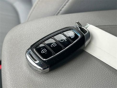 Used 2023 Hyundai Kona SEL w/ Cargo Package image 32