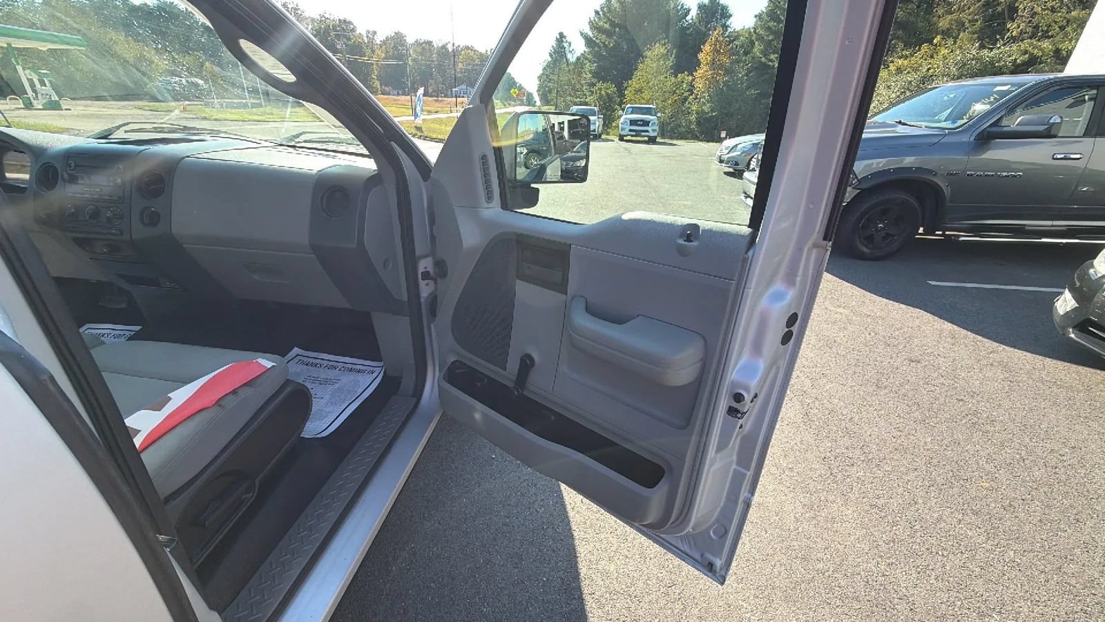 Used 2004 Ford F150 XL RWD image 36