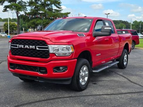 Used 2024 RAM 2500 Big Horn w/ Sport Appearance Package AWD/4WD image 5