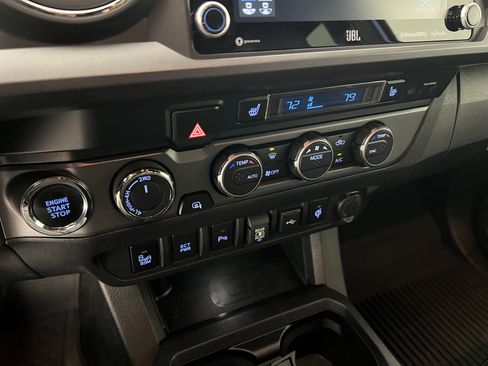 Used 2023 Toyota Tacoma TRD Sport image 30