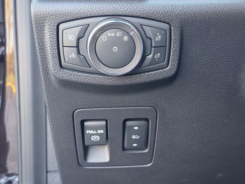 Used 2019 Ford F150 XLT w/ Equipment Group 302A Luxury image 14