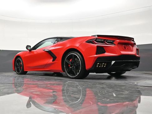 Used 2023 Chevrolet Corvette Stingray Coupe w/ 1LT RWD image 22