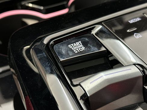 New 2026 BMW 530i image 28