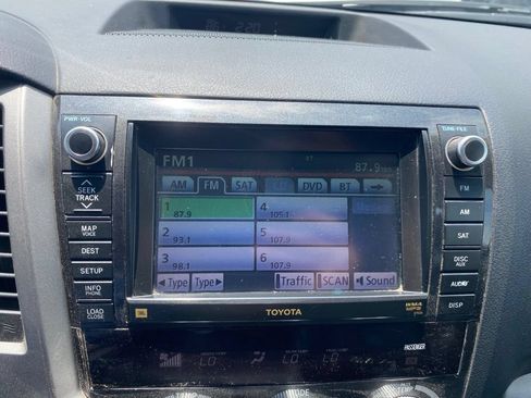 Used 2012 Toyota Sequoia Platinum AWD/4WD image 20