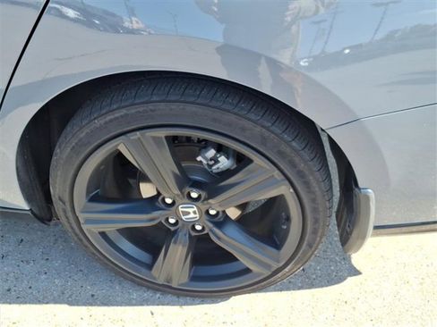 Used 2023 Honda Accord Sport image 18