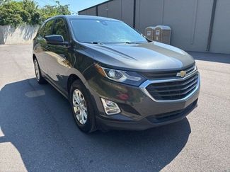 Used 2021 Chevrolet Equinox LT image 1