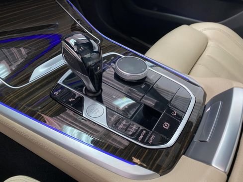 Used 2021 BMW X5 xDrive40i w/ Premium Package image 26