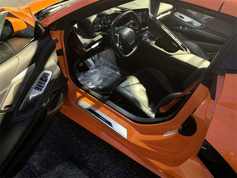 Used 2023 Chevrolet Corvette Stingray Preferred Conv w/ Z51 Performance Package image 13