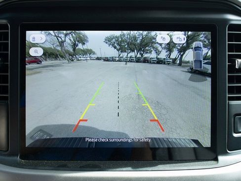 Used 2025 Ford F150 XLT w/ Equipment Group 301A Standard image 15