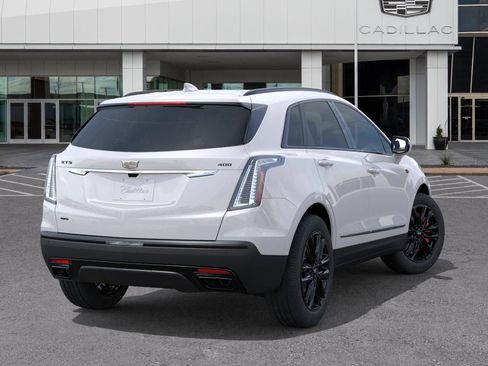 New 2026 Cadillac XT5 Sportv w/ LPO, Onyx Lite Package AWD/4WD image 4