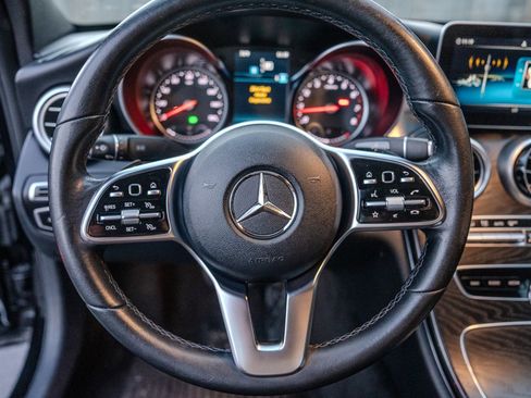 Used 2019 Mercedes-Benz C 300 Sedan w/ Premium Package image 15