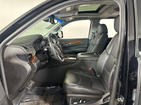 Used 2015 Cadillac Escalade Premium AWD/4WD image 15