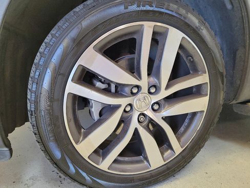 Used 2018 Honda Pilot Elite image 31