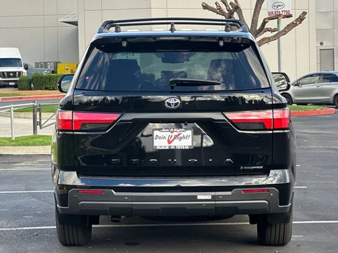 New 2026 Toyota Sequoia SR5 image 5