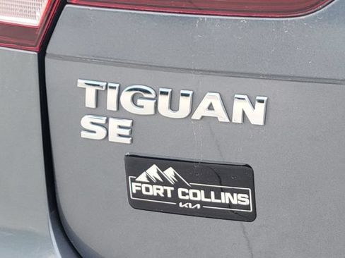 Used 2021 Volkswagen Tiguan SE FWD image 16