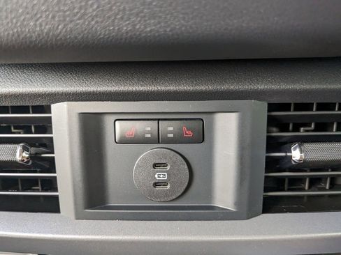 New 2025 Ford F150 Lariat w/ Equipment Group 502A High image 18