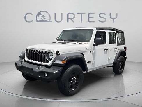 Certified 2025 Jeep Wrangler Unlimited Sport AWD/4WD image 1