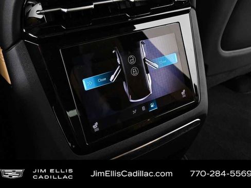 New 2025 Cadillac Escalade IQ Luxury 2 image 22